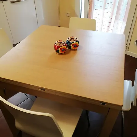 Ξενοδοχείο με διαμερίσματα Margherita - Al Mare 3*