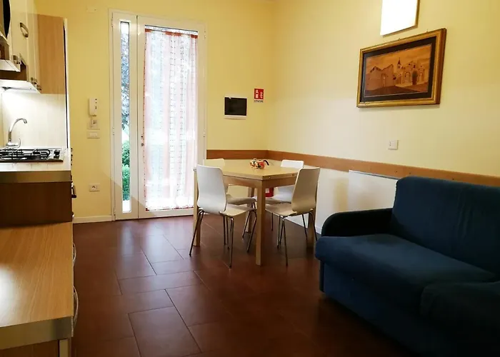 Margherita - Al Mare Aparthotel 3*