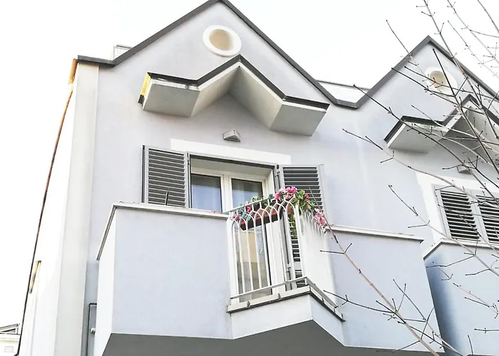 Margherita - Al Mare 3*