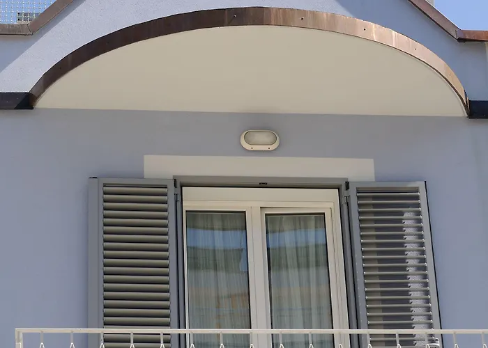 Margherita - Al Mare Aparthotel 3*