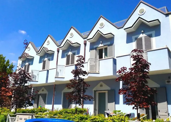 Margherita - Al Mare Aparthotel 3*